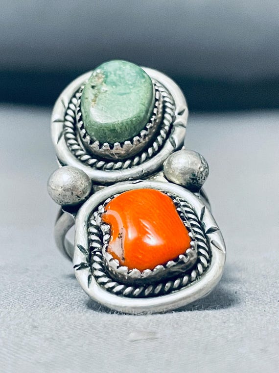 Classic Vintage Native American Navajo Royston Turquoise Sterling Silver Ring Classic Vintage Native American Navajo Royston Turquoise Sterling Silver Ring