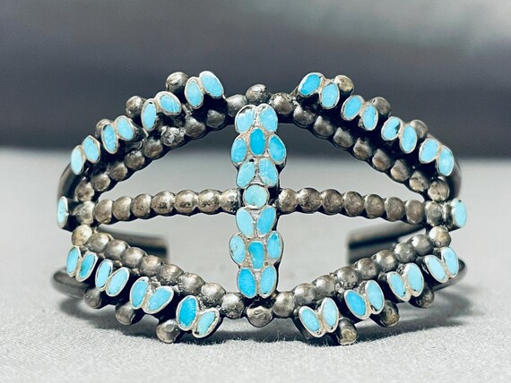 Important Zuni Native American Royston Turquoise Sterling Silver Bracelet Important Zuni Native American Royston Turquoise Sterling Silver Bracelet