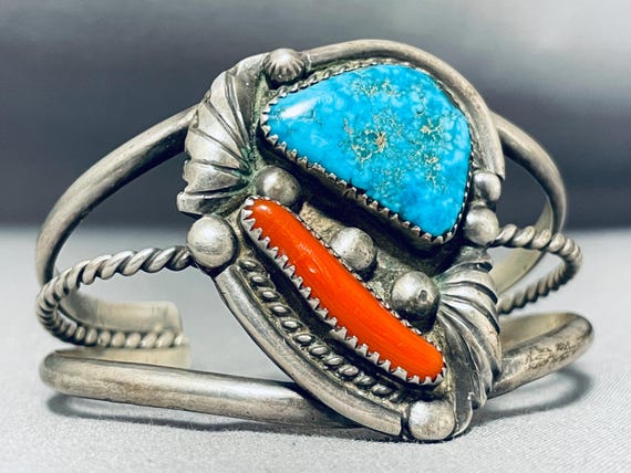 Sensational Vintage Native American Navajo Blue Gem Turquoise Sterling Silver Ring Sensational Vintage Native American Navajo Blue Gem Turquoise Sterling Silver Ring