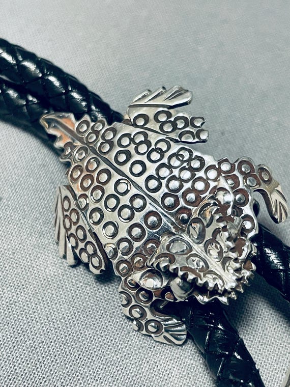 Signed Important Native American Navajo Sterling Silver Toad Bolo Tie Signed Important Native American Navajo Sterling Silver Toad Bolo Tie