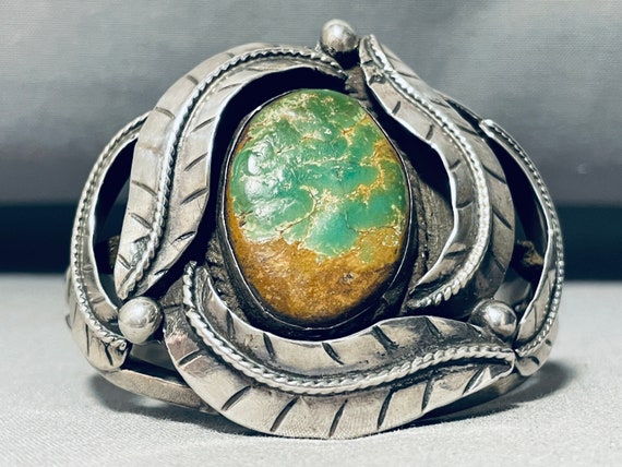 Breathtaking Vintage Native American Navajo Royston Turquoise Sterling Silver Bracelet Breathtaking Vintage Native American Navajo Royston Turquoise Sterling Silver Bracelet