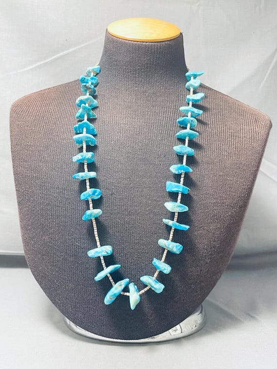 Traditional 93 Grams Vintage Native American Navajo Old Kingman Turquoise Heishi Necklace Traditional 93 Grams Vintage Native American Navajo Old Kingman Turquoise Heishi Necklace