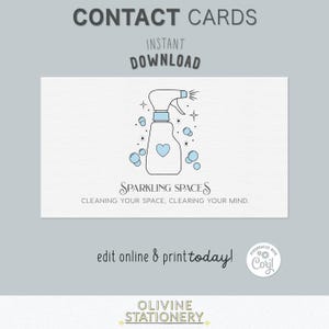 Peut inclure: Une carte de contact bleue et blanche avec une illustration de dessin animé d'un flacon pulvérisateur avec un cœur dessus. Le texte indique "Sparkling Spaces, Cleaning your space, clearing your mind." et "edit online & print today!" avec un logo qui dit "Personalize with Corjl".