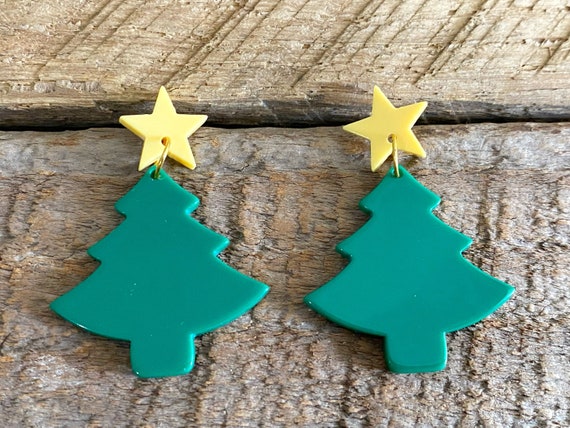 Green Christmas Tree with Beads and Star Earrings Green Christmas Tree with Beads and Star Earrings