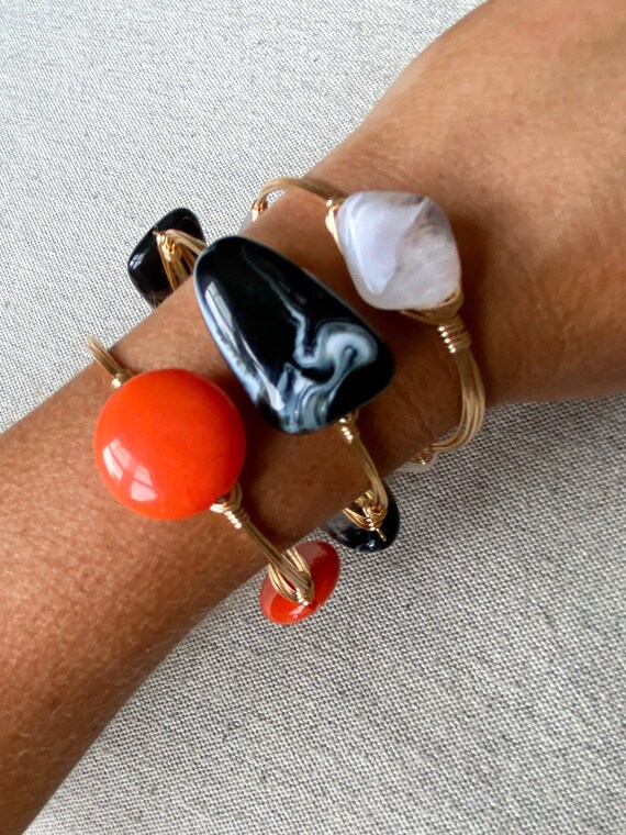 Black Acrylic Wire Wrap Bangle Bracelet, Black Acrylic Bangle