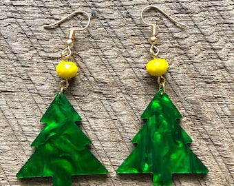 Christmas Tree Earrings, Christmas Earrings, Christmas Jewelry, Green Earrings, Lightweight Christmas Earrings