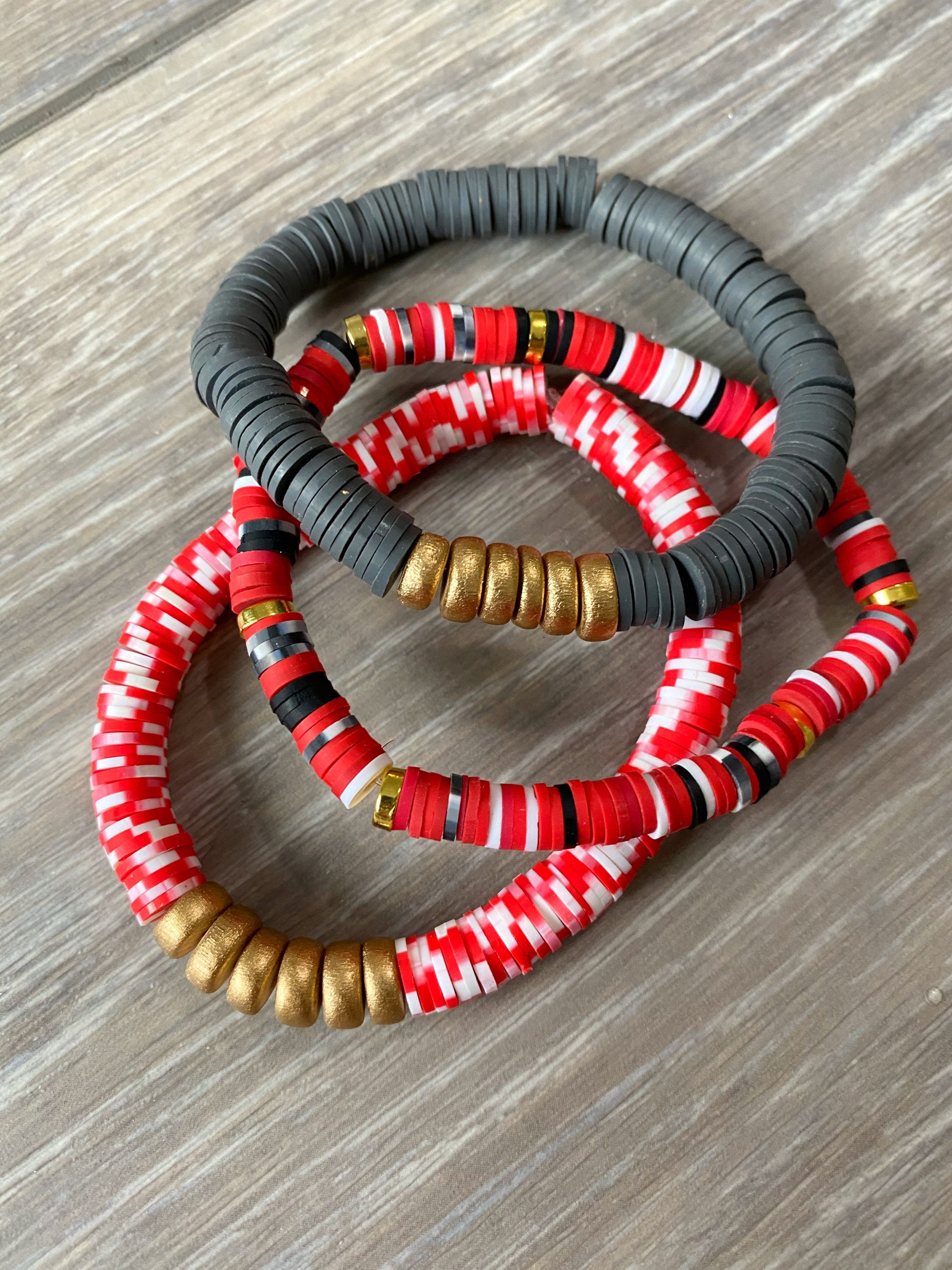 Red Vinyl Heishi Bead Bracelet, Red and White Vinyl Bracelet, Red Beaded  Bracelet, July 4th Bracelet, Valentines Bracelet 