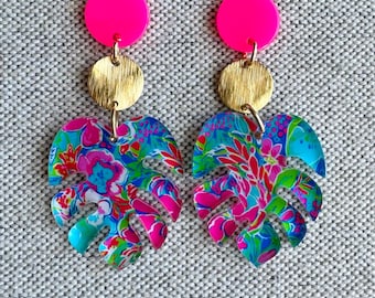 Pendientes de hoja de palma, pendientes de hoja de palma tropical, pendientes de hoja, pendientes llamativos, pendientes rosas y verdes, pendientes ligeros