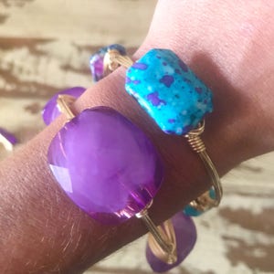 Light Blue Speckled Wire Wrap Bangle, Light Blue Bangle, Blue Bangle, Blue Bead Bangle, Bourbon and Boweties Inspired, Blue Wire Bangle