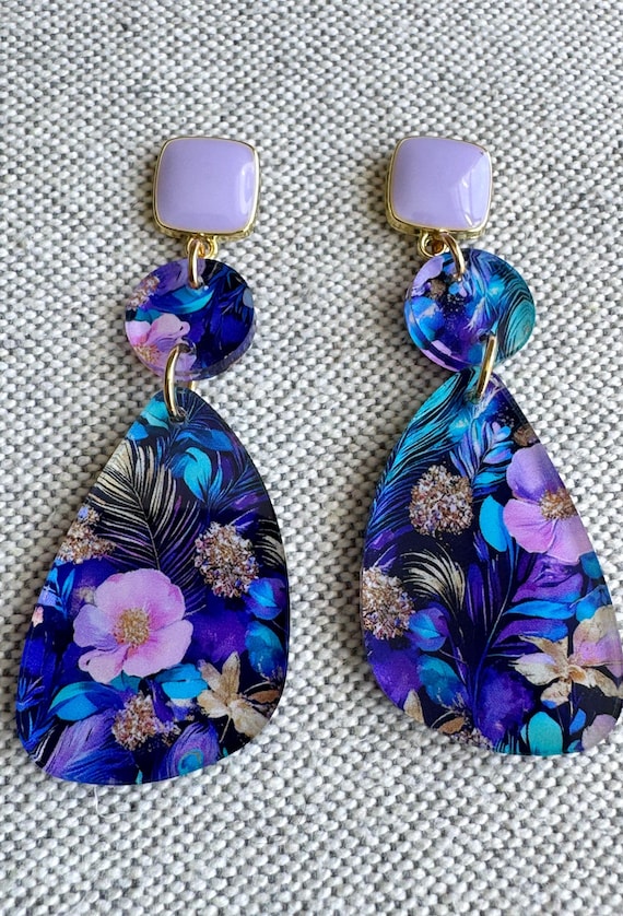 Orecchini Lunghi A Goccia In Acrilico Viola E Blu: I Colori Della Moda Per Il Tuo Look - 2