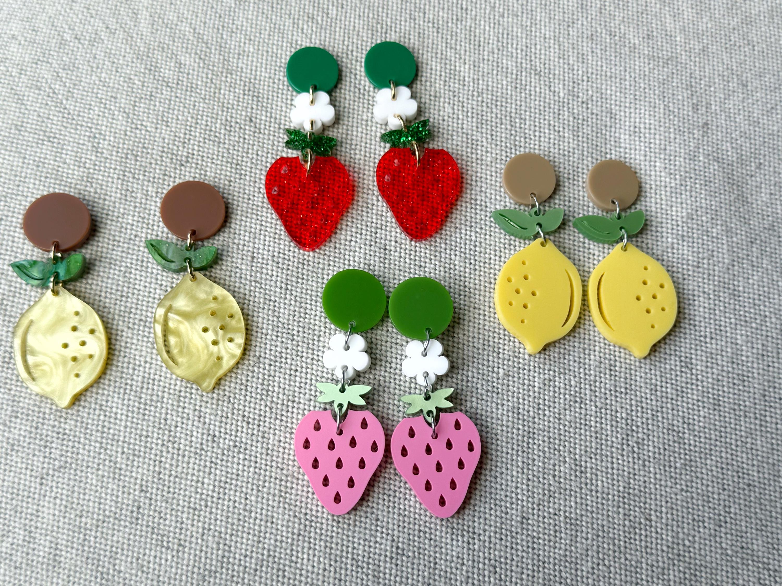 イヤリング Strawberry Earrings - Shourouk - Strass - Green Strawberry Earrings, Polymer Clay Earrings. - Etsy