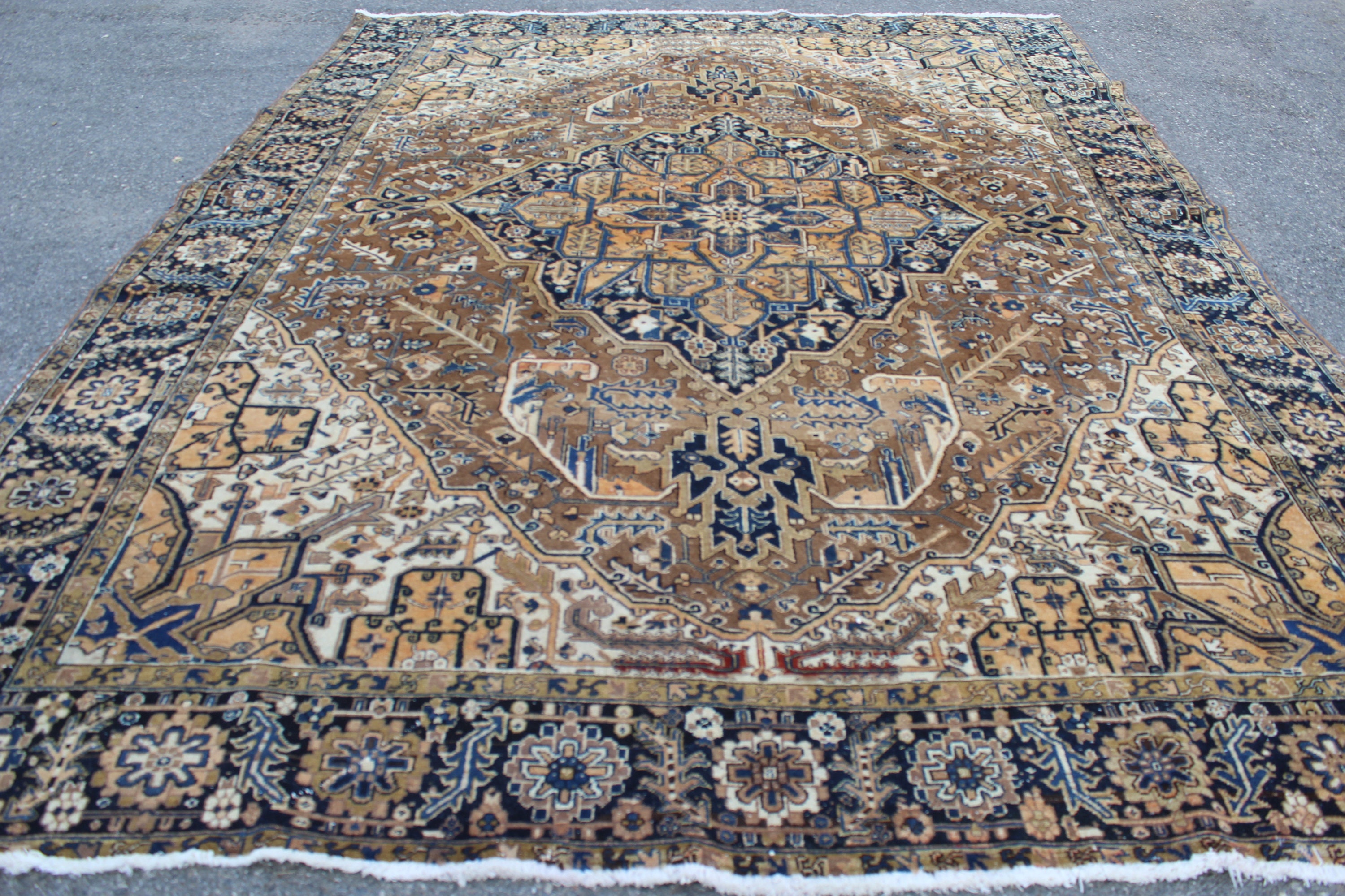 13x9 Oversize Heriz Rug Vintage Handmade Low Pile Boho Etsy