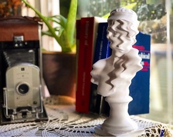3D Printed Statue Of The Poet Sappho - Frequency Glitch