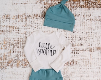 Newborn little brother outfit, baby boy hospital outfit, baby shower gift boy, newborn boy gift, newborn boy outfit, baby boy gift