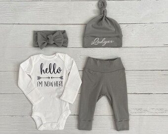 Personalized gray coming home outfit, gender neutral outfit, baby shower gift, newborn baby outfit, newborn pictures, hospital outfit