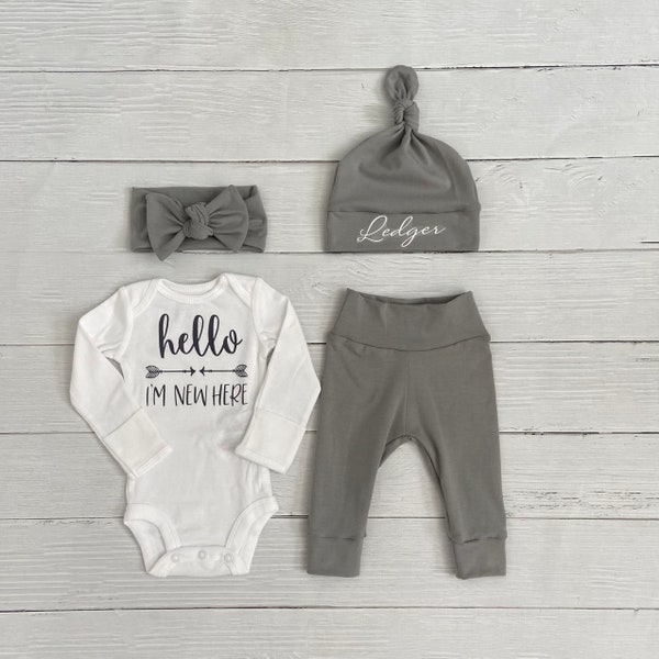 Personalized gray coming home outfit, gender neutral outfit, baby shower gift, newborn baby outfit, newborn pictures, hospital outfit