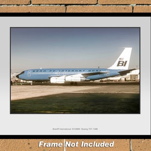 Braniff International Boeing 707-128B 11&quot; x 14&quot; Color Photograph (H013LGJC11X14)