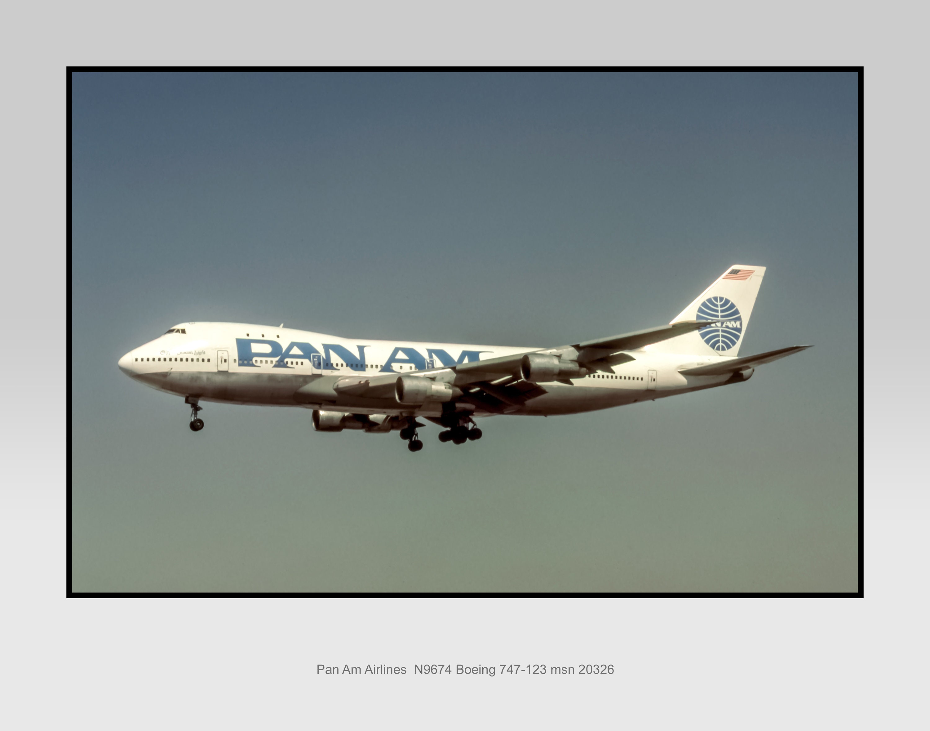 Pan Am Airlines Boeing 747-123 11