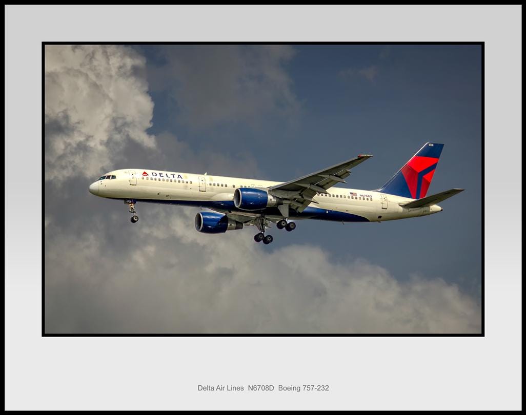 Delta Boeing 757-232 11