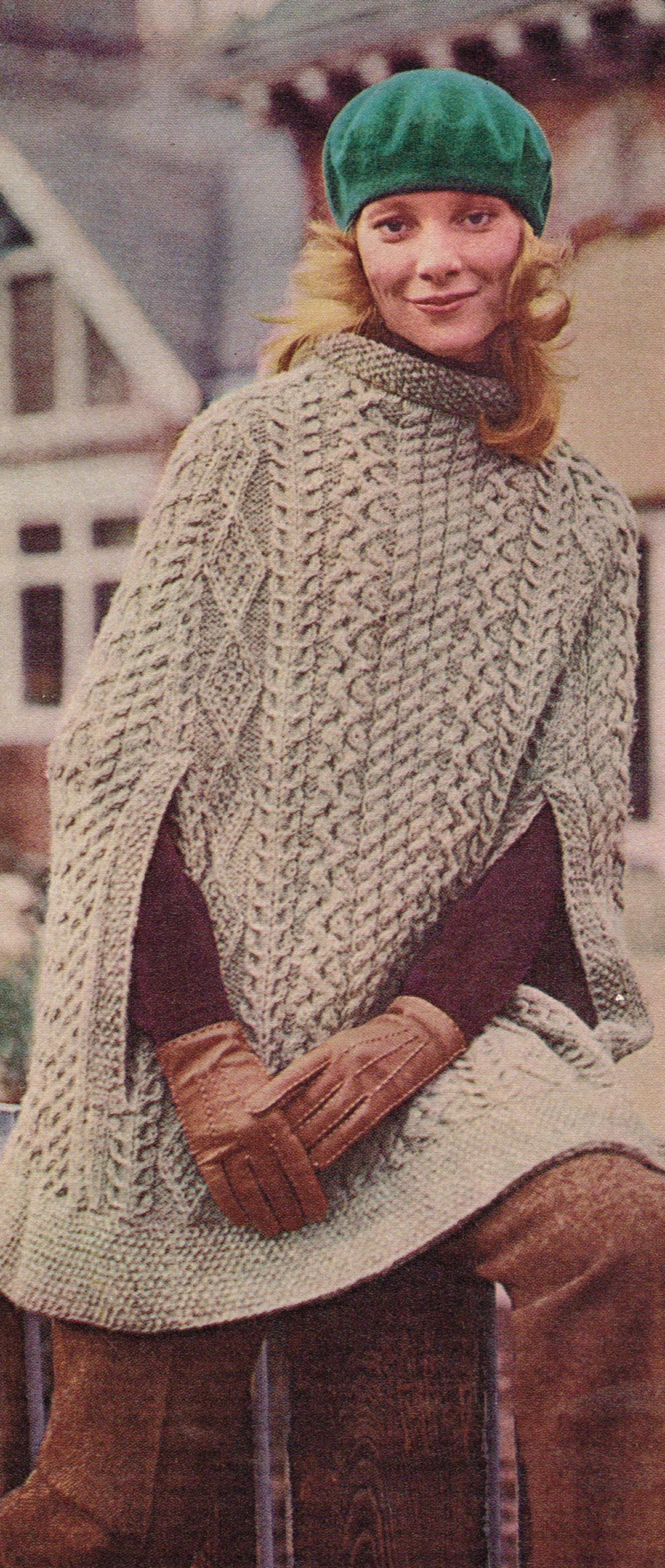 Poncho Knitting Pattern : On the Go