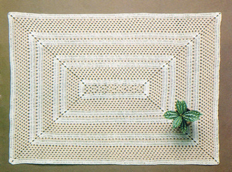 Vintage Crochet Pattern Placemat 80's crochet pattern digital download PDF retro kitchen linens kitchen decor image 1