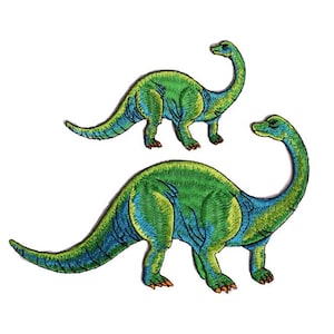 2 Pieces Dinosaur Embroidery Iron On Applique Patch,Embroidered Dinosaurs Patch Supplies for Coat,T-Shirt,Jeans,Decorative Iron on Patches