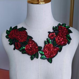 A Pair of Flowers Sequined Applique Patch,Paillette Patch,Vintage Floral Sequins Patch Supplies for T-Shirt,Shoes Decorative Patches