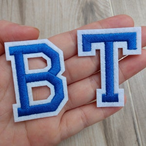 Blau Gesticktes Eisen auf Buchstabe Applikation Patch, Aufnäher zum Aufbügeln Name Buchstaben für T-Shirt oder Mantel, Dekoration Stickerei Patches