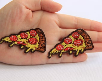 2 Pieces Pizza Embroidery Iron On Applique Patch,Embroideried Patch Supplies for Coat,T-Shirt,Jeans,Decorative Iron on Patches