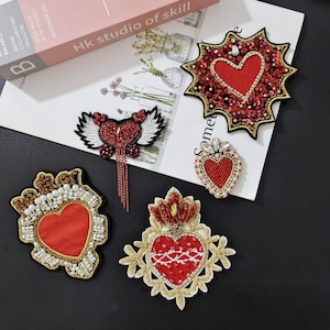 Delicate Heart Embroidery Rhinestone Sequined Applique Patch,Beaded Heart Patch Supplies for Coat,T-Shirt,Costume Decorative Applique Patch