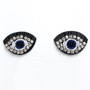 A Pair of Delicate Embroidery Rhinestone Eye Sequined Applique Patch,Beaded Eyes Patch Supplies for Coat,T-Shirt,Costume Decorative Patches