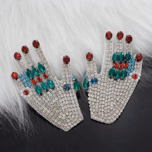 Ein Paar Stickerei Rhinestone Hand Pailletten Applikation Patch, Perlen Hände Patch Zubehör für Mantel, T-Shirt, Kostüm Dekorative Applikationen Patch