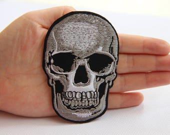 Skull Embroidery Iron On Applique Patch,Embroideried Skull Patch Supplies for Coat,T-Shirt,Jeans,Decorative Iron on Patches