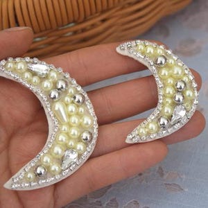 Delicate Moon Embroidery Rhinestone Applique Patch,Beaded Moon Patch Supplies for Coat,T-Shirt,Costume Decorative Appliques Patches
