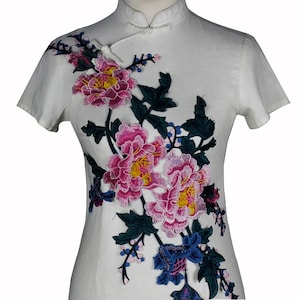 Delicado parche bordado con flores rosas, parche floral vintage para decoración de ropa o vestidos
