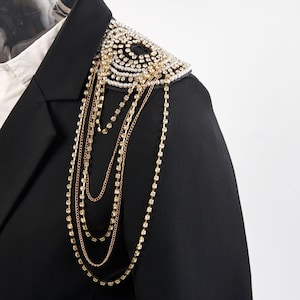 A Pair of Gold Long Tassels Rhinestone Epaulet,Handmade Shoulder Pad,Pearl Shoulder Decoration Epaulets,Shoulder Embellishment,Epaulets