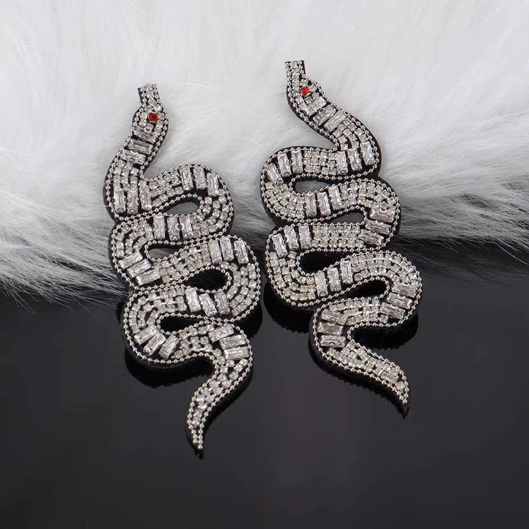 A Pair of Silver Snake Embroidery Sequined Beaded Applique