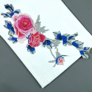 Pink Embroidered Flower Applique Patch,Vintage Floral Supplies Patch for Clothing or Dress,Decorations Embroidery Flower Appliques
