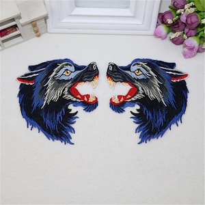 A Pair of Wolf Head Embroidered Applique Patch,Vintage Wolf Patch for Clothing or Dress,Decorative Embroidery Appliques Patches