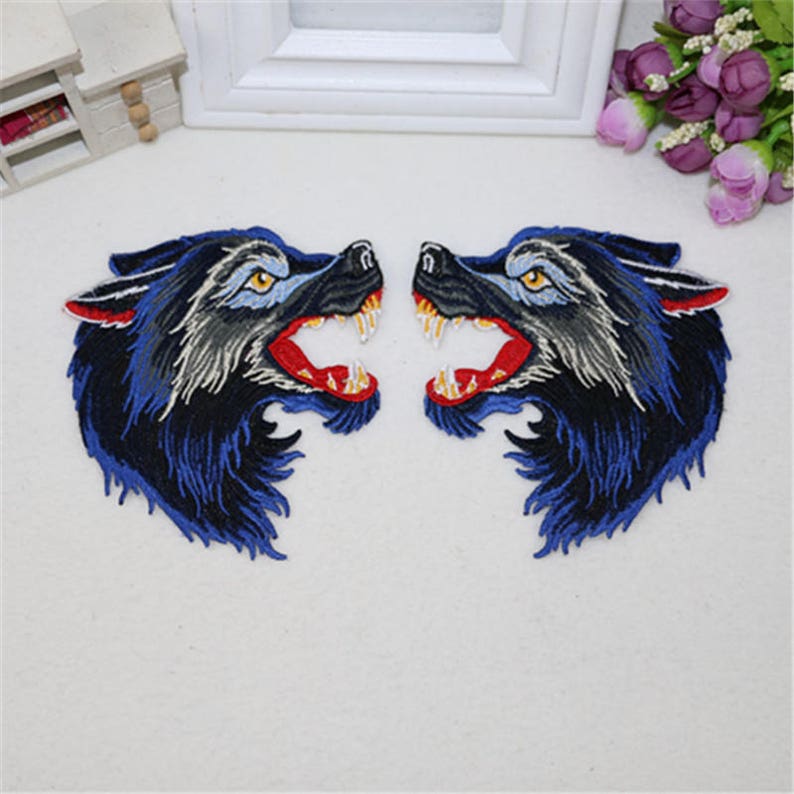 A Pair of Wolf Head Embroidered Applique Patch,Vintage Wolf Patch for Clothing or Dress,Decorative Embroidery Appliques Patches image 1