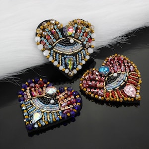 Delicate Embroidery Heart Beaded Applique Patch,Rhinestone Heart Patch Supplies for Coat,T-Shirt,Costume Decorative Applique Patch