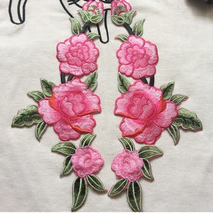 A Pair Embroidered Flower Iron on Applique Patch,Vintage Floral Patch for Clothing or Dress Decorative Embroidery Flower Applique (4 colors)