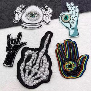 Delikat broderi pärlbesatt handpaljettapplikationslapp, pärlbesatt handlapptillbehör för kappa, t-shirt, kostym dekorativa applikationslappar