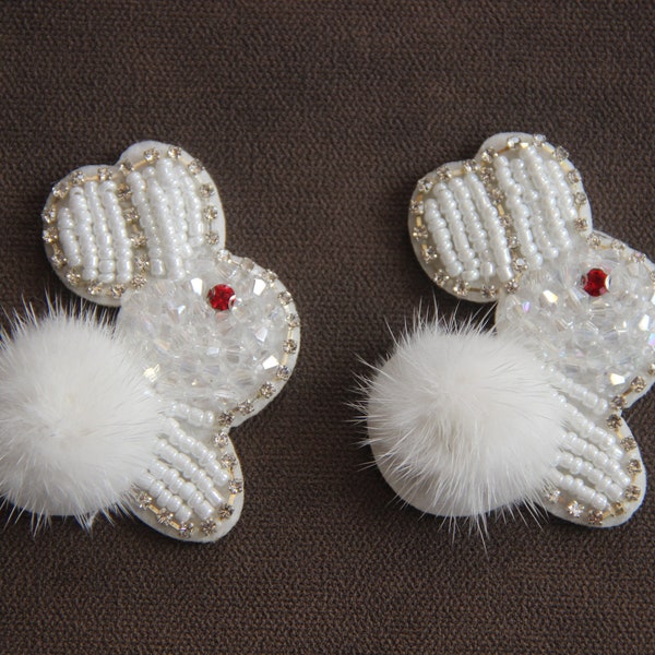 2 Pieces Rabbit Embroidery Sequined Beaded Applique Patch,Beaded Fur Rabbits Supplies for Coat,T-Shirt,Costume Decorative Applique Patches