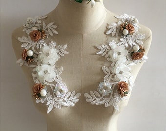 A Pair of Embroidered 3D Flower Applique Patch,Vintage Floral Accessories Patch for Clothing or Dress,Decorations Embroidery Appliques