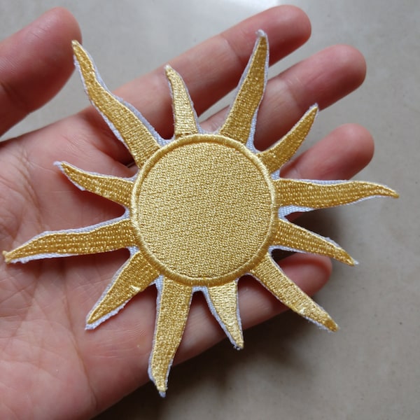 Sun Embroidered Iron On Applique Patch,Embroidery Sun Patch for T-Shirt,Jeans Decoration Embroidery Iron on Applique Patch