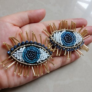 A Pair of Eye Embroidery Rhinestone Sequined Applique Patch,Beaded Eye Patch Supplies for Coat,T-Shirt,Costume Decorative Applique Patches