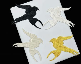 A Pair of Birds Embroidery Iron On Applique Patch,Embroidered Bird Patch Supplies for Coat,T-Shirt,Jeans,Decorative Iron on Patches