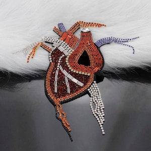 Delicate Heart Embroidery Beaded Applique Patch,Rhinestone Heart Patch Supplies for Coat,T-Shirt,Costume Decorative Applique Patches
