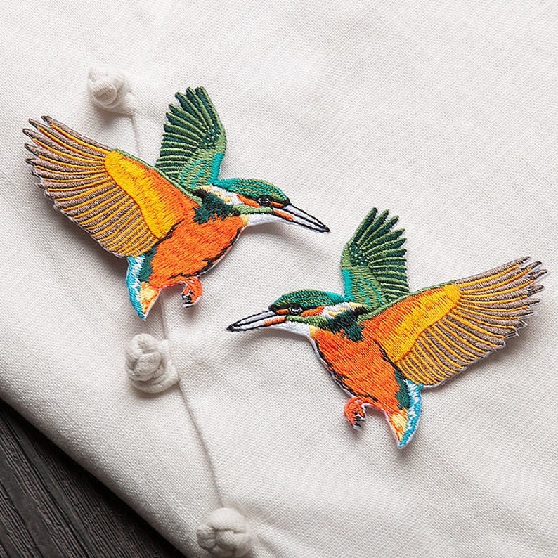 A Pair of Flying Bird Embroidered Iron On Applique Patch,Embroidery Birds Patch Supplies for Coat,T-Shirt,Costume Decorative Patches image 2